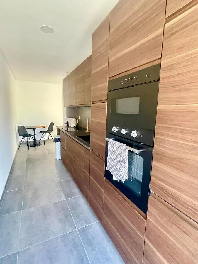 Baixa Exclusive House